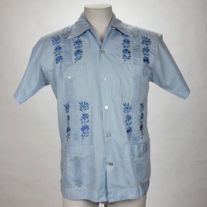 Vintage Yucateca Mens Light Blue Guayabera